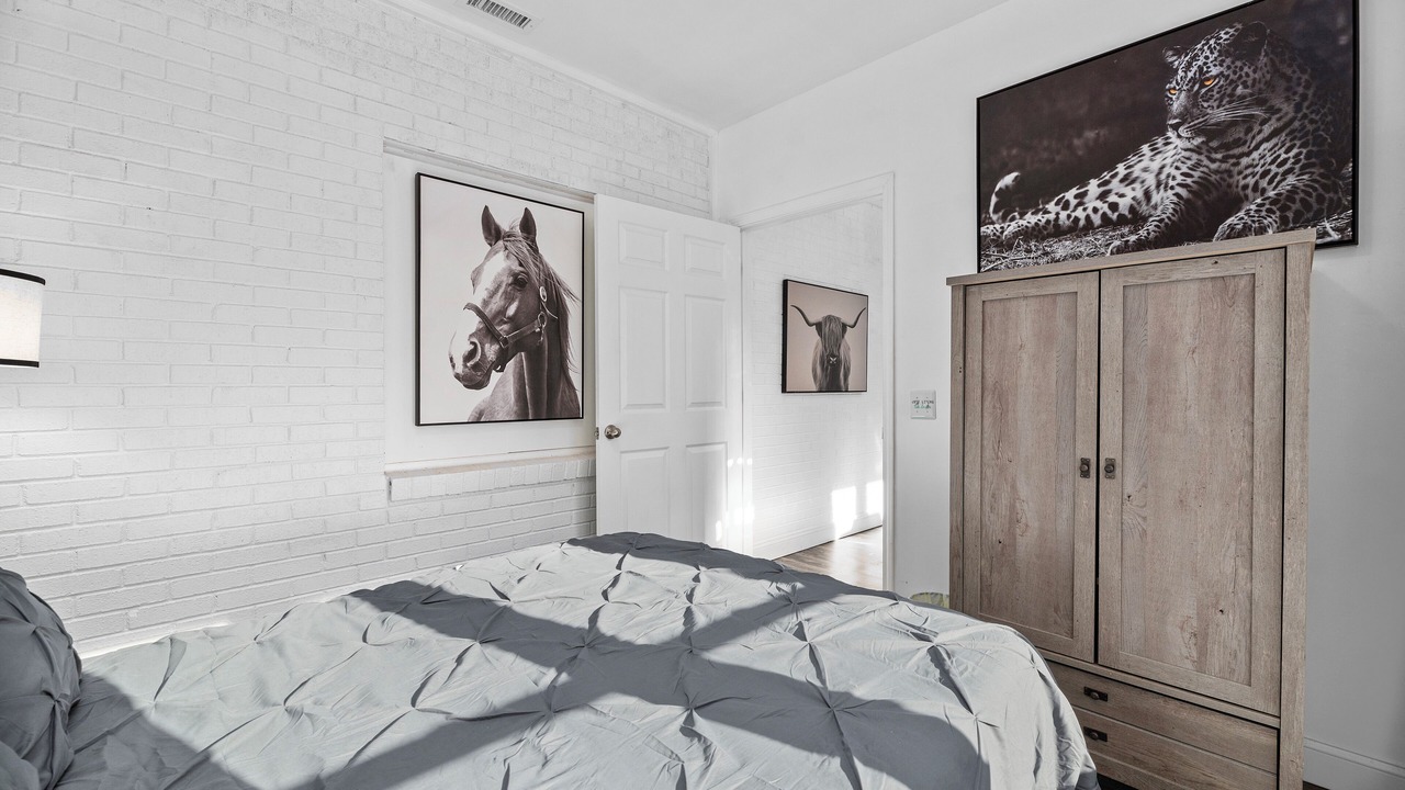 Photo of Bedroom in Troutman