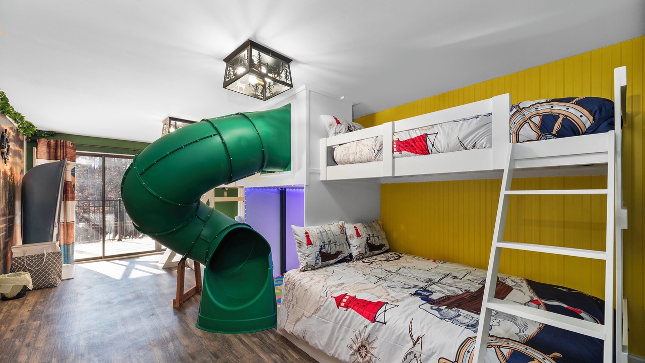 Photo of Bedroom in Troutman