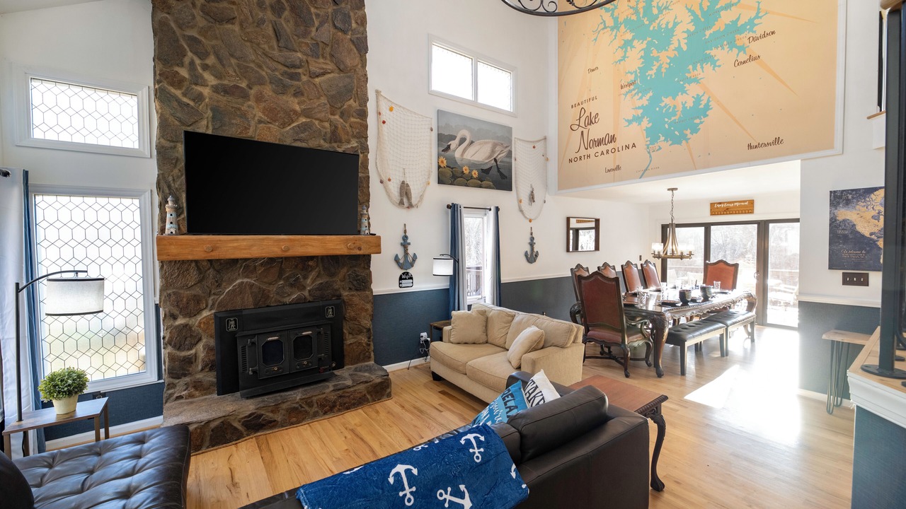 Photo of Livingroom in Troutman
