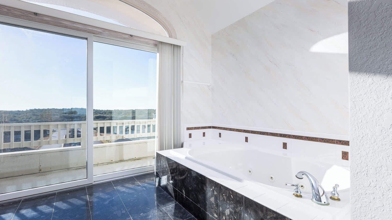 Photo of Bathroom in Pine Island