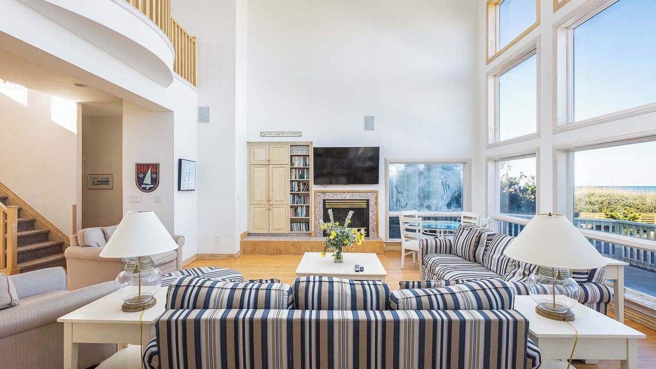 Photo of Bedroom in Pine Island