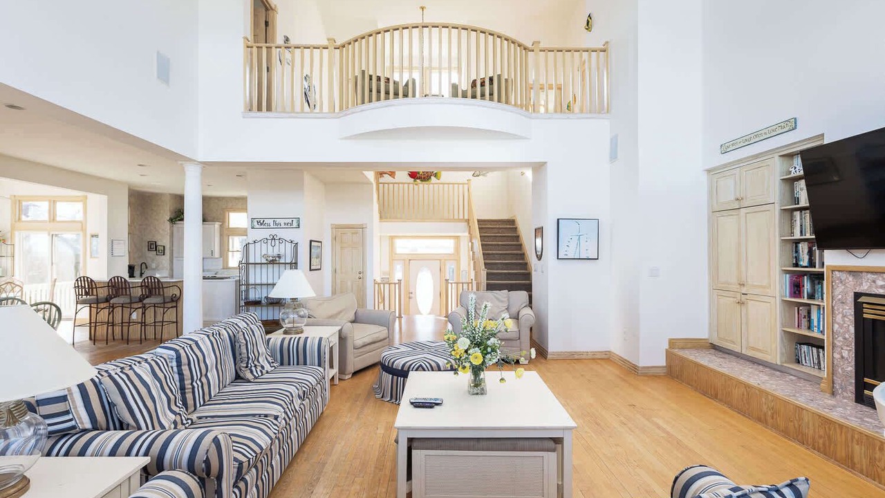 Photo of Bedroom in Pine Island