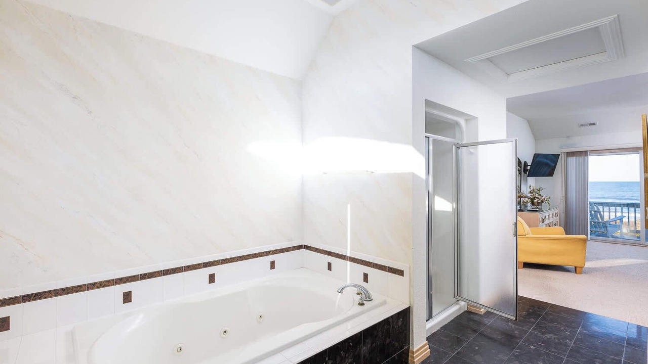 Photo of Bathroom in Pine Island