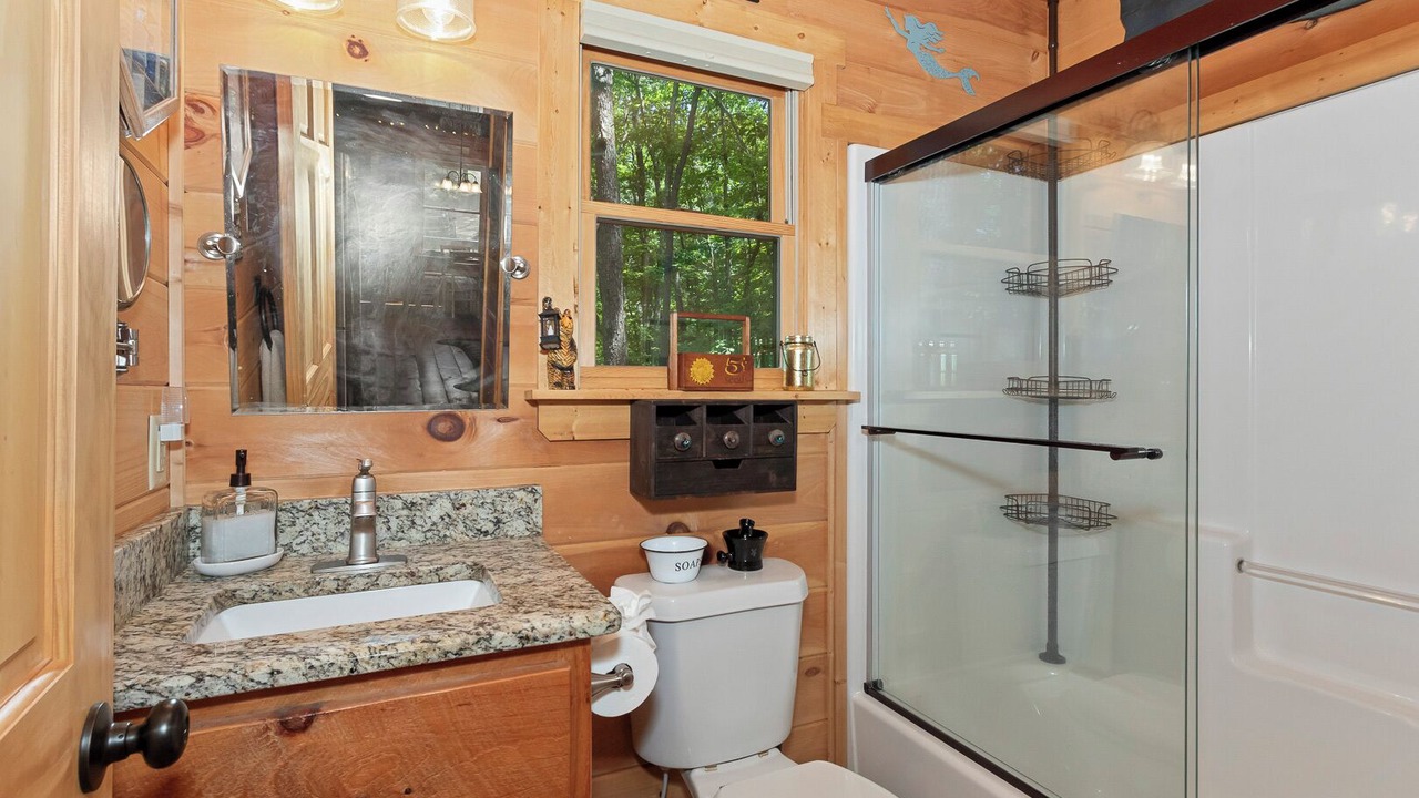 Photo of Bathroom in Murphy