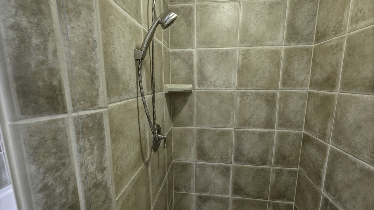 Photo of Bathroom in Ash