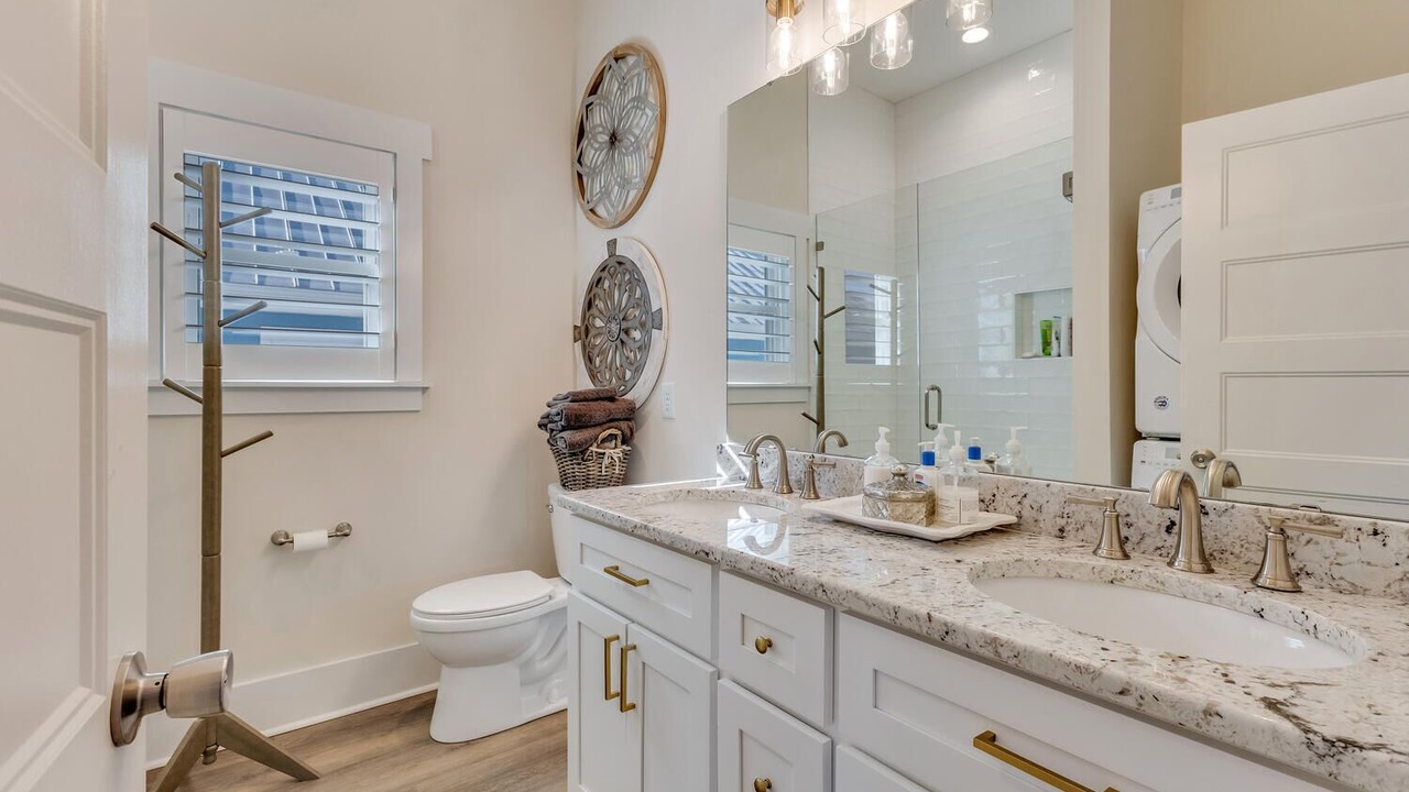 Photo of Bathroom in Wilmington Beach