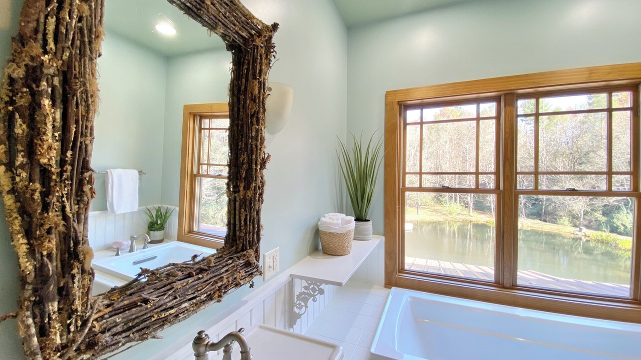 Photo of Bathroom in Zirconia