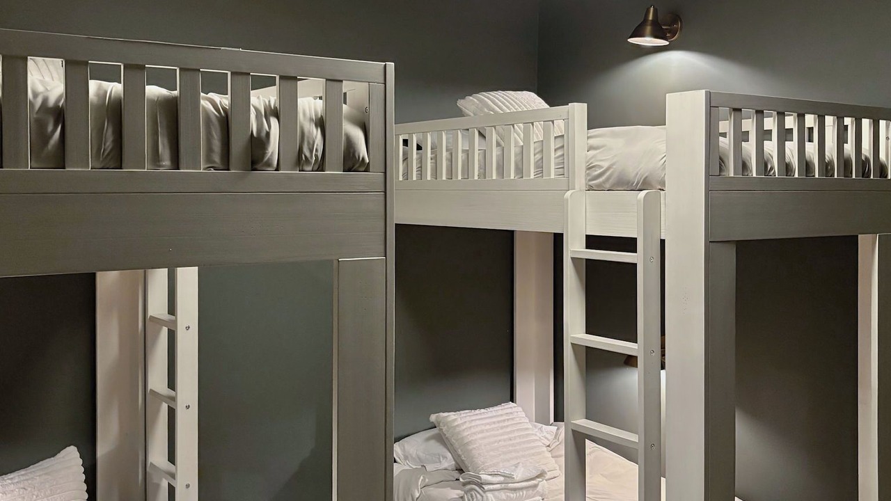 Photo of Bedroom in Lake Sequoyah
