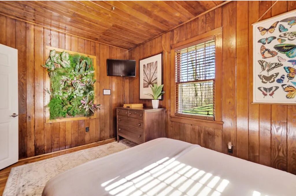 Photo of Bedroom in Arden