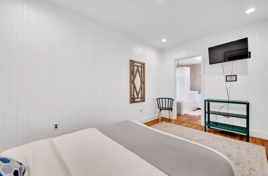 Photo of Bedroom in Arden