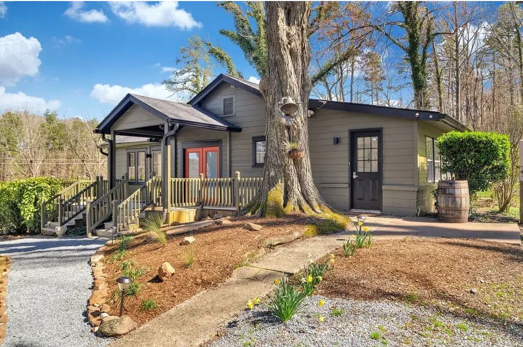 Photo of Outdoor in Arden