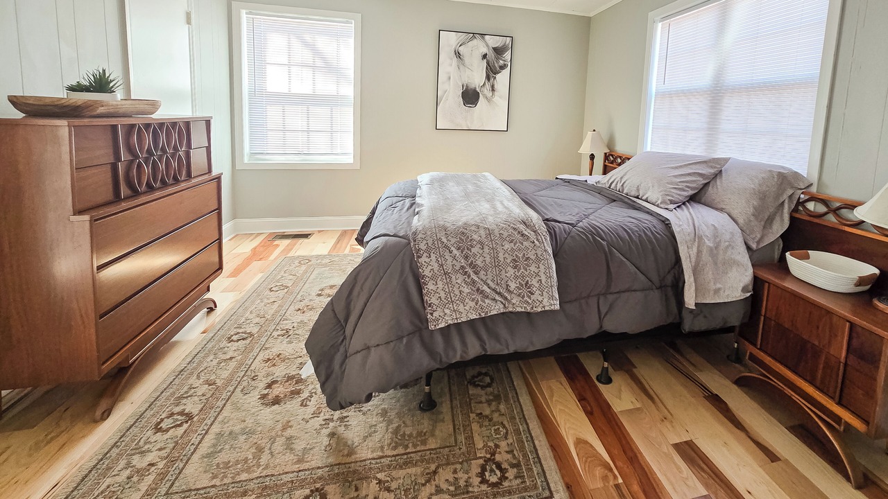 Photo of Bedroom in Lemon Springs