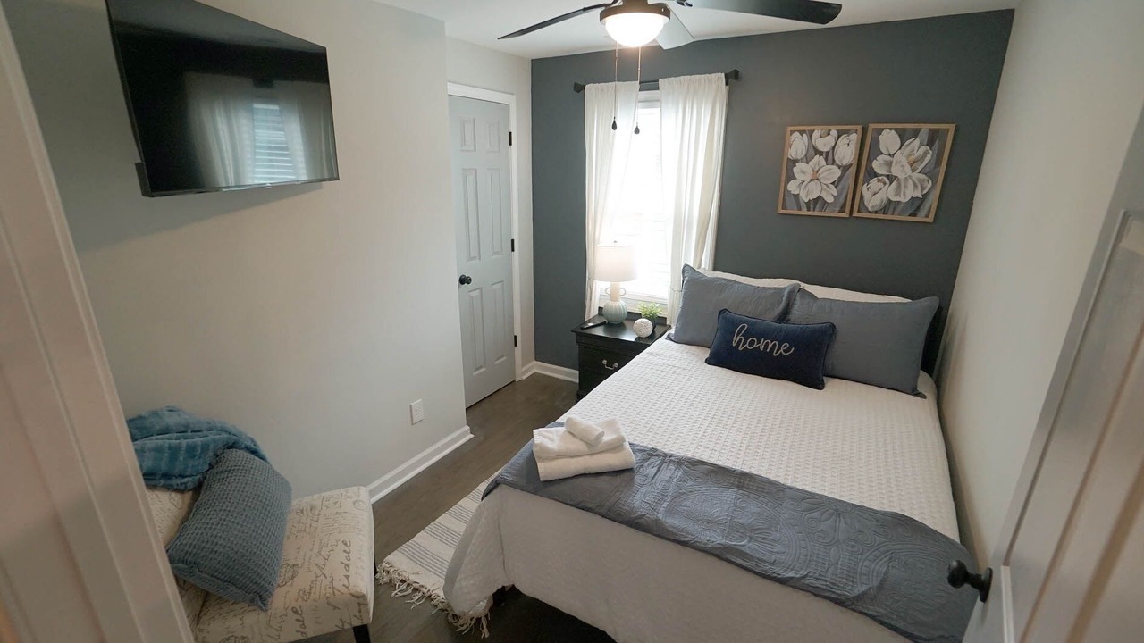 Photo of Bedroom in Downtown