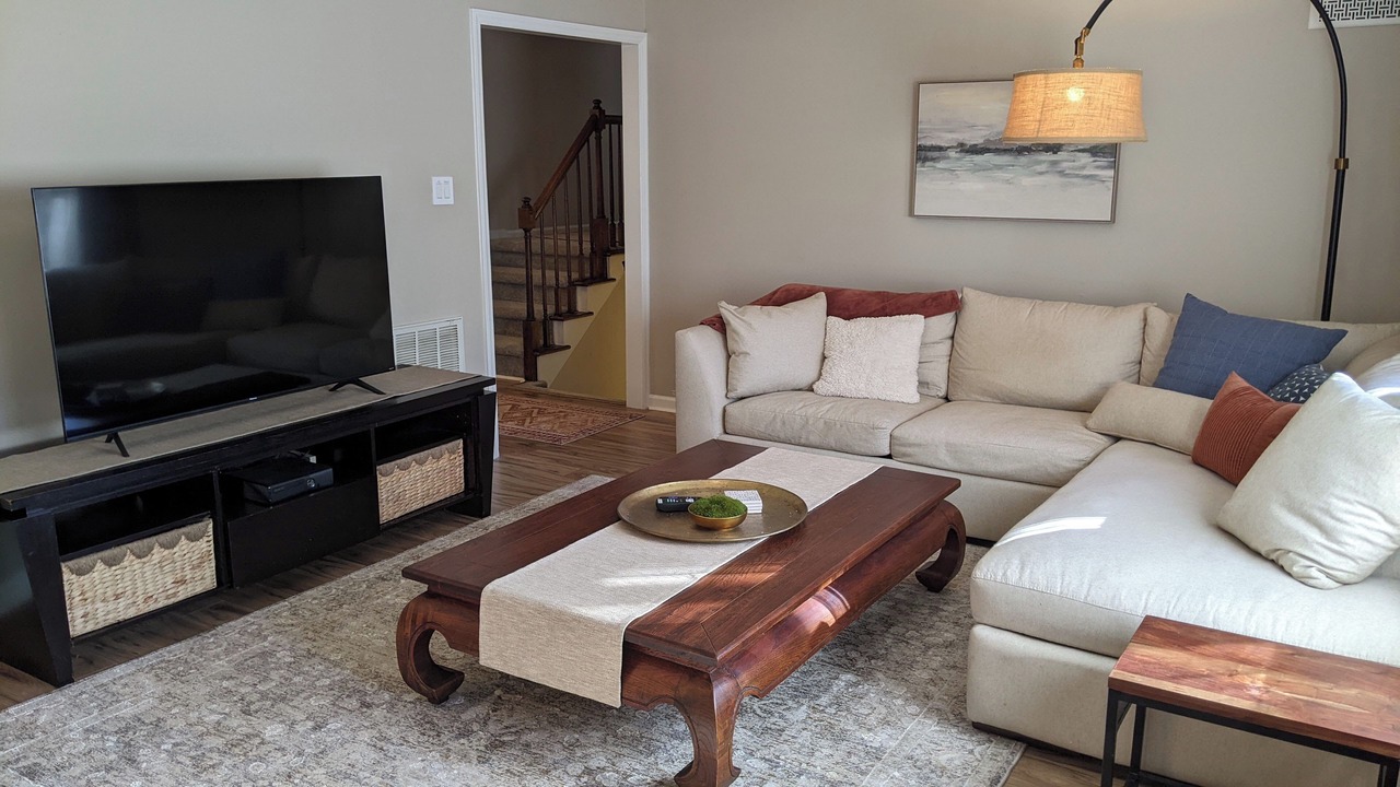 Photo of Livingroom in Southeast Raleigh