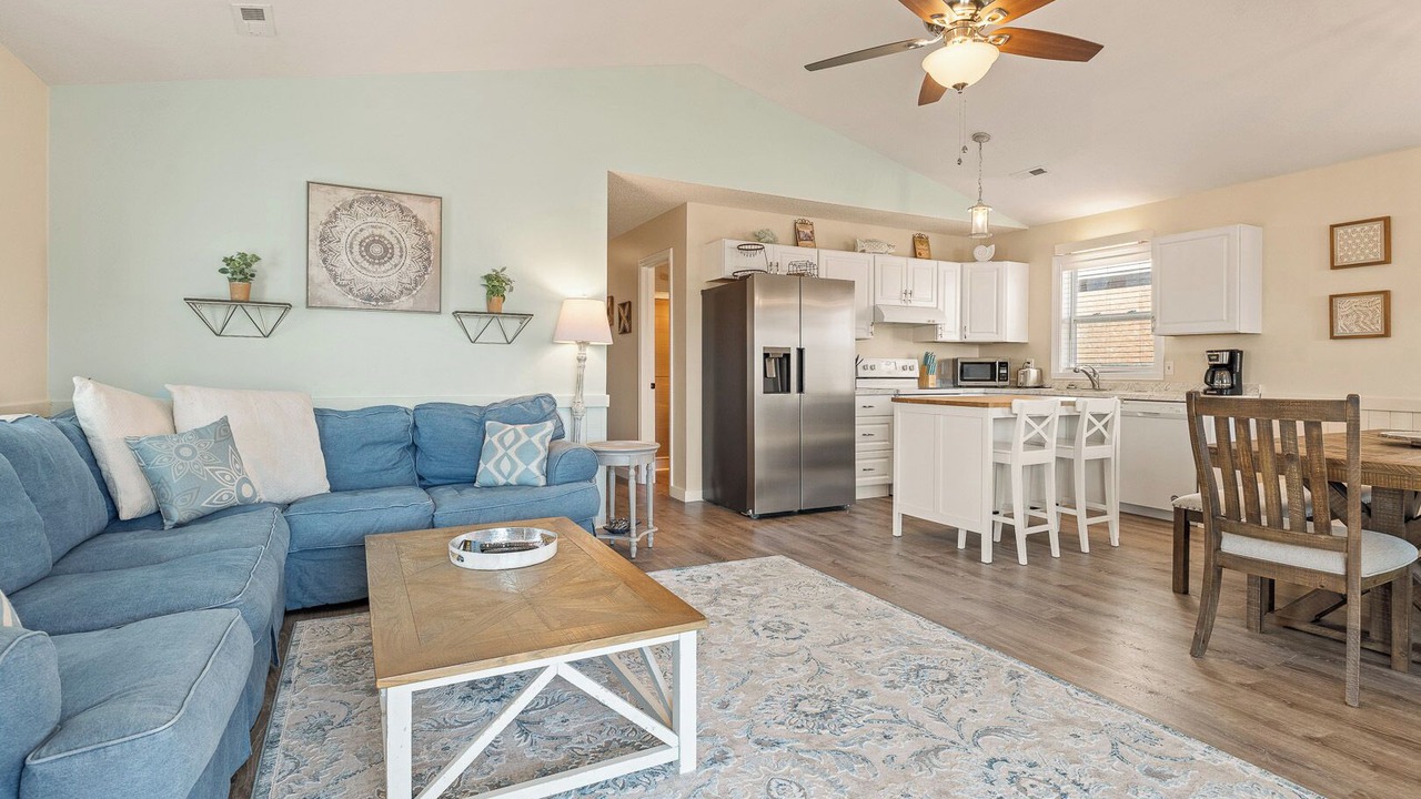 Photo of Livingroom in Nags Head