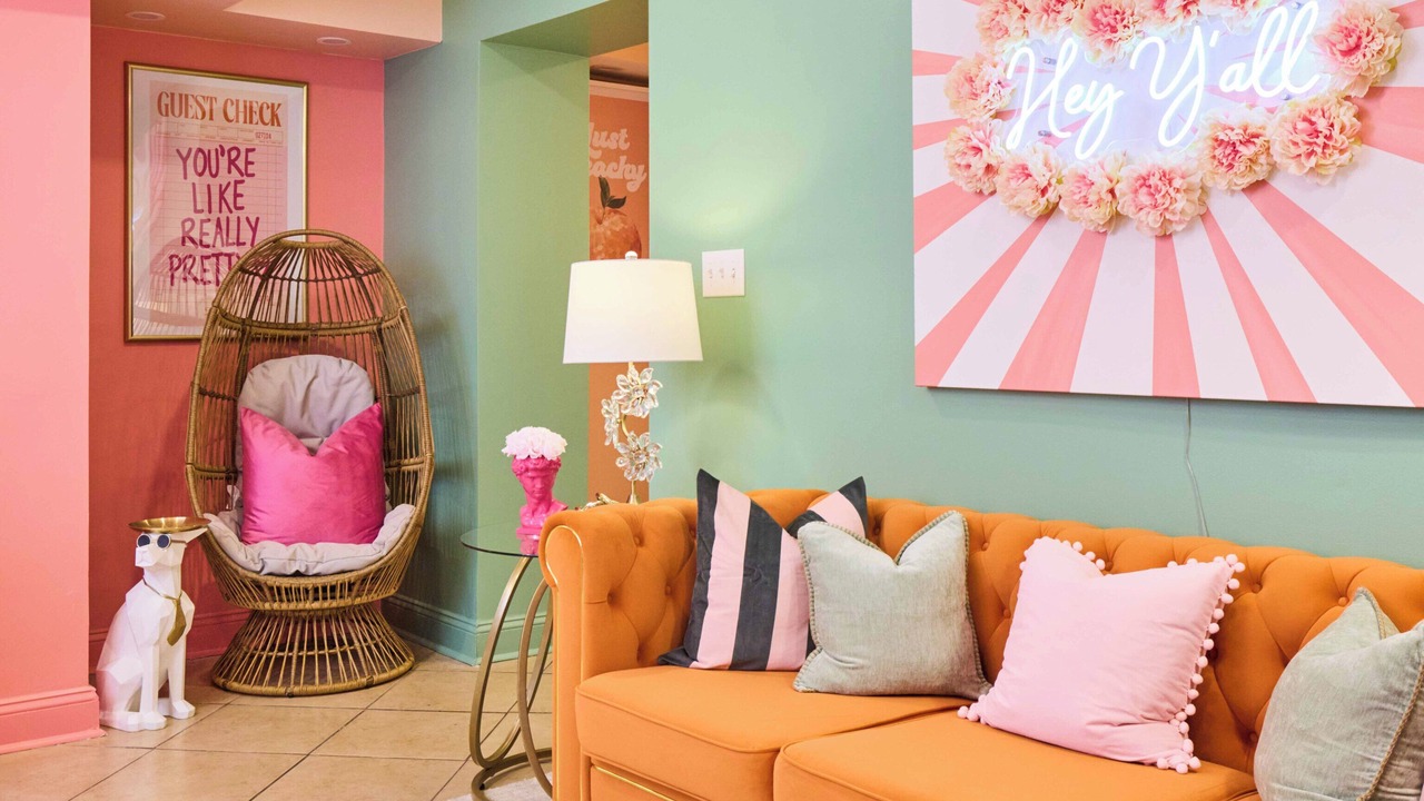 Photo of Bedroom in Historic District - North