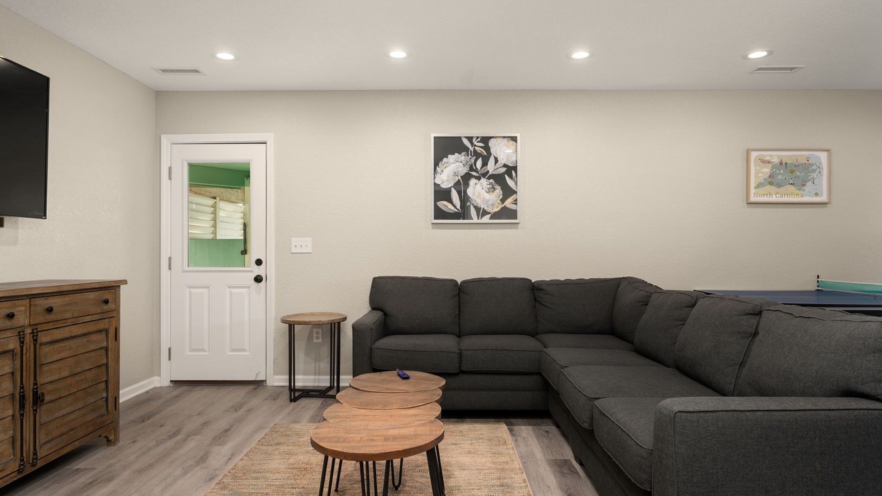 Photo of Livingroom in Monteray Shores