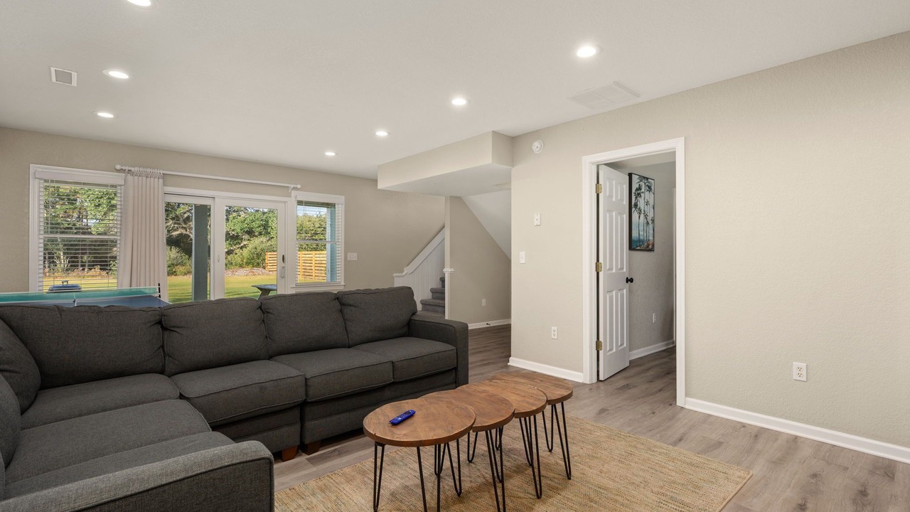 Photo of Livingroom in Monteray Shores