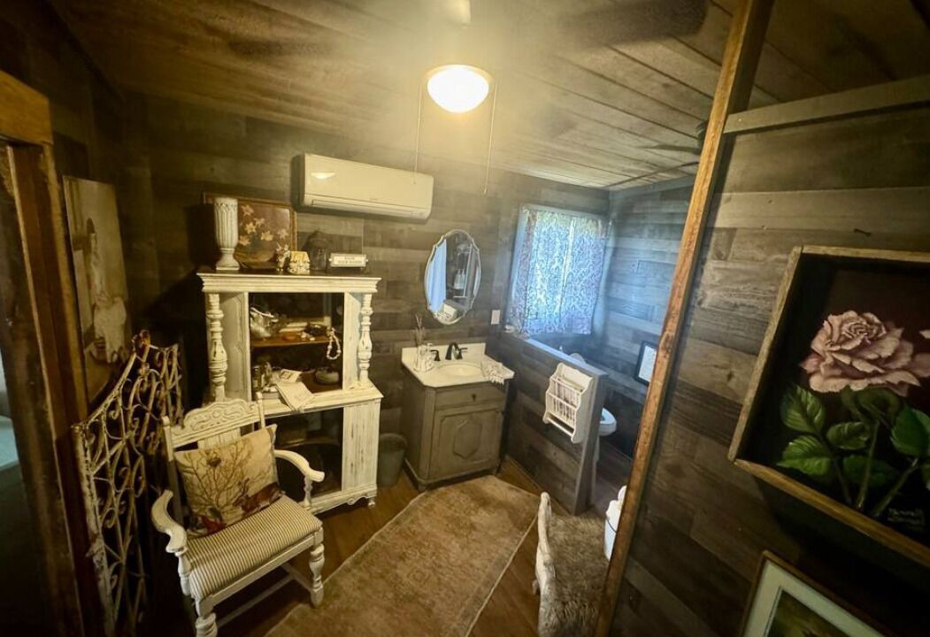 Photo of Bathroom in Monroe