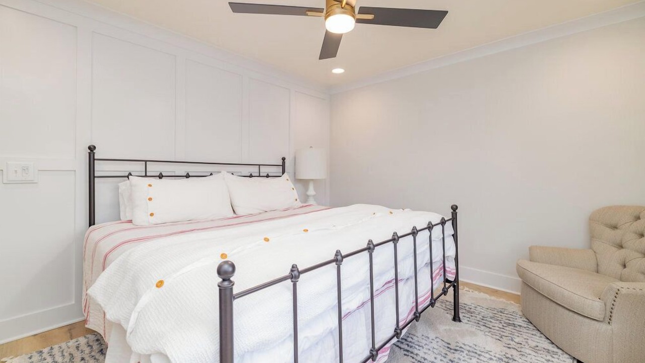 Photo of Bedroom in Wise