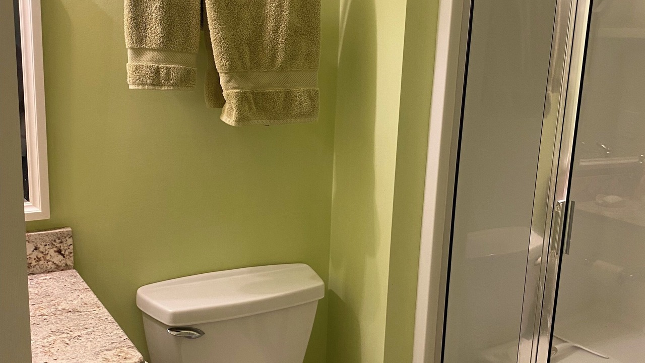 Photo of Bathroom in Pine Knoll Shores