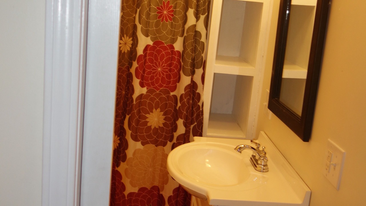 Photo of Bathroom in Frank
