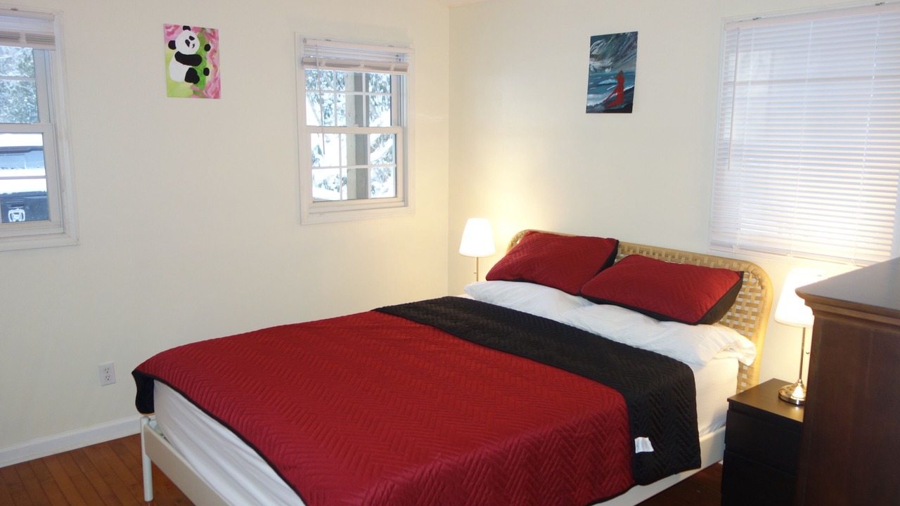 Photo of Bedroom in Frank