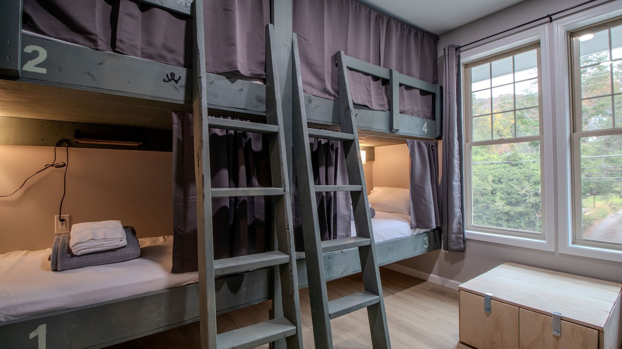 Photo of Bedroom in Woodfin