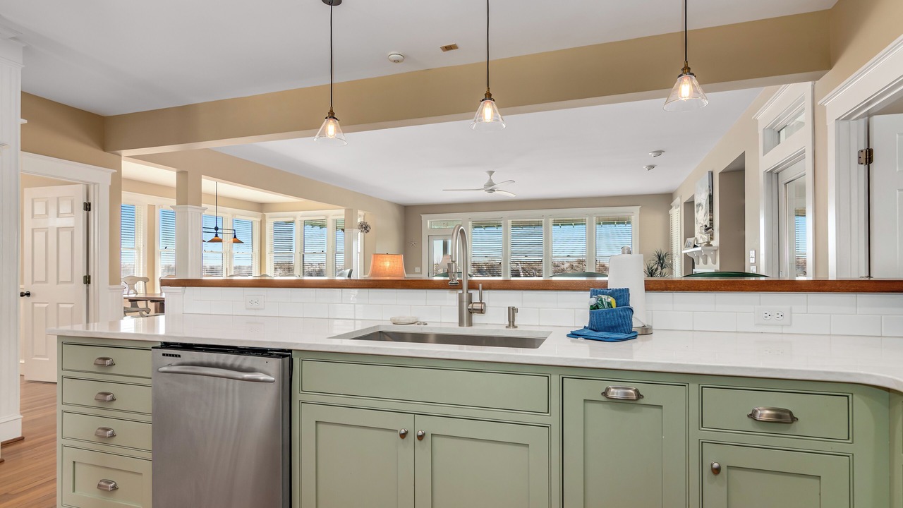 Photo of Kitchen in Flora's Bluff