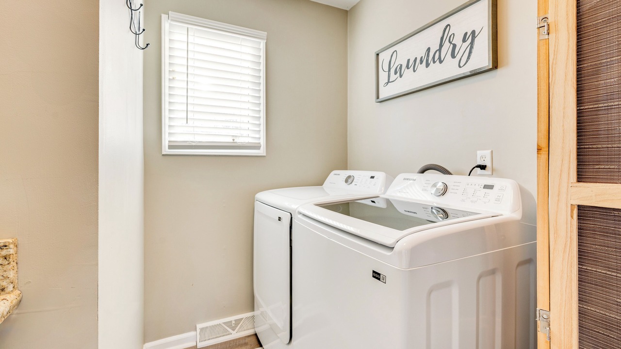 Photo of Bedroom in Troutman