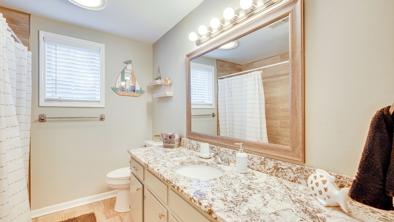 Photo of Bathroom in Troutman