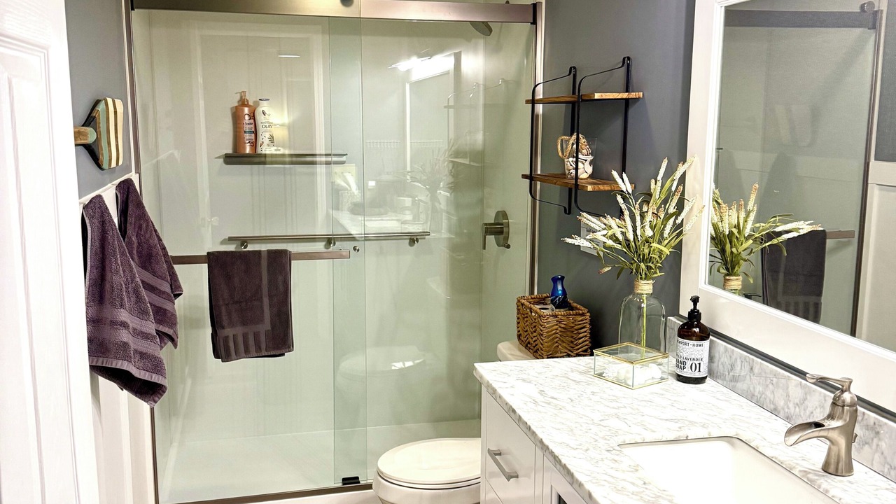 Photo of Bathroom in Southmont