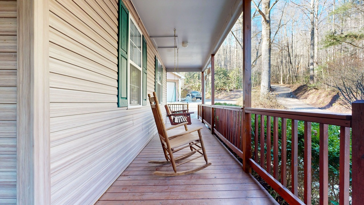 Photo of Patio Balcony in Sylva