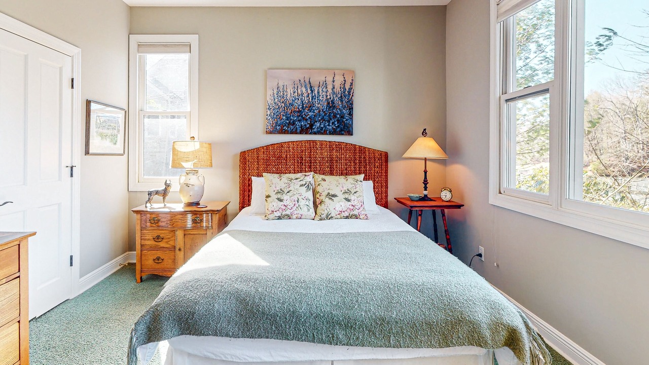 Photo of Bedroom in Sapphire