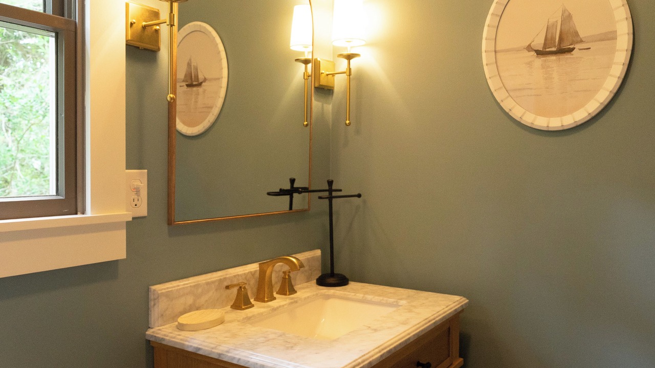 Photo of Bathroom in Ocracoke