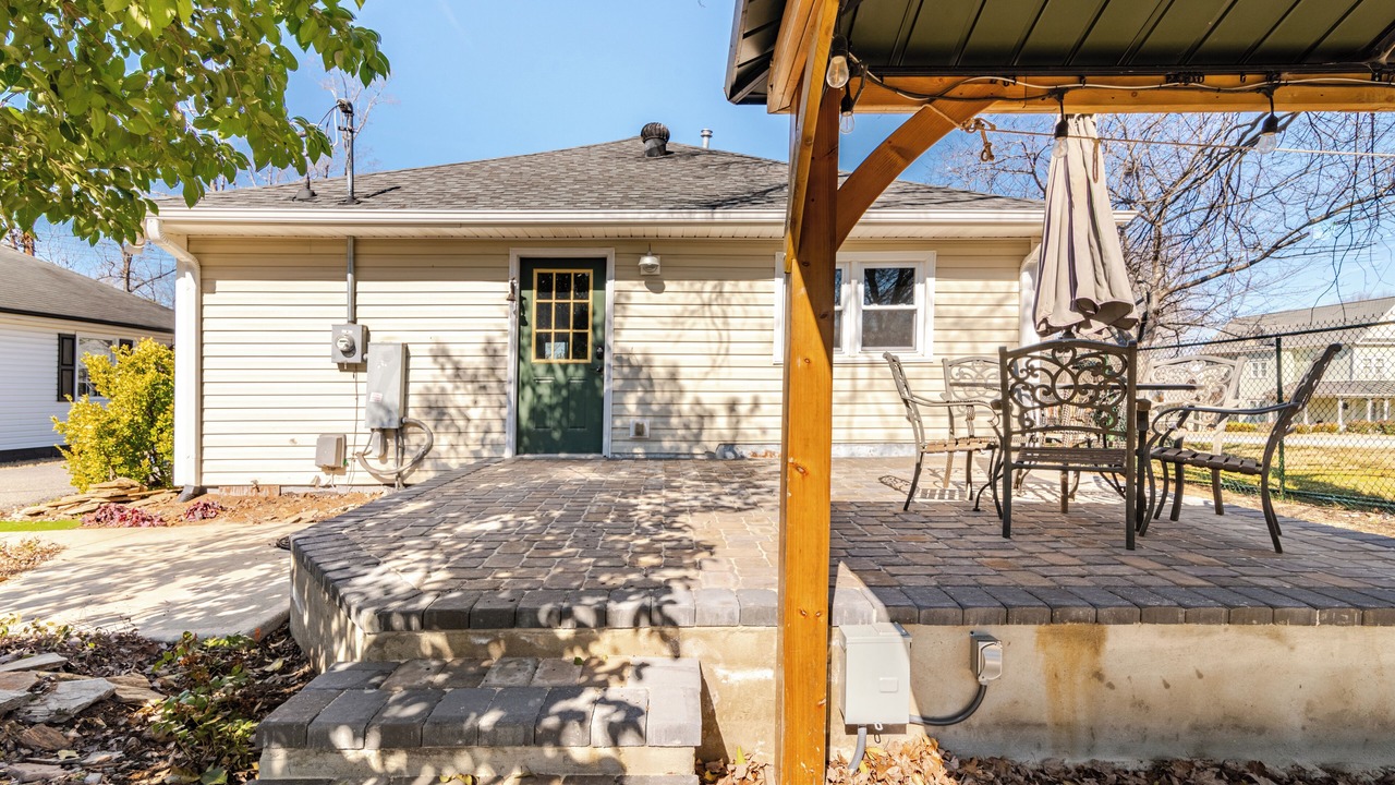 Photo of Outdoor in South Belmont