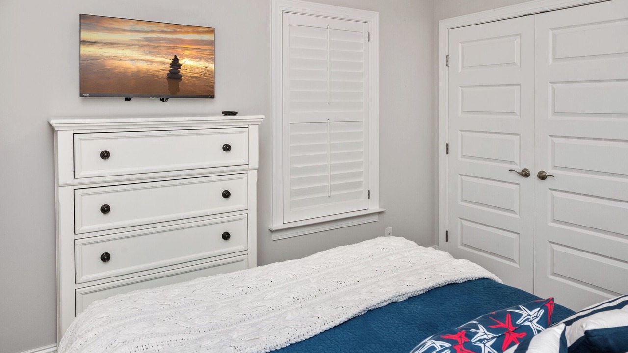 Photo of Bedroom in Long Beach