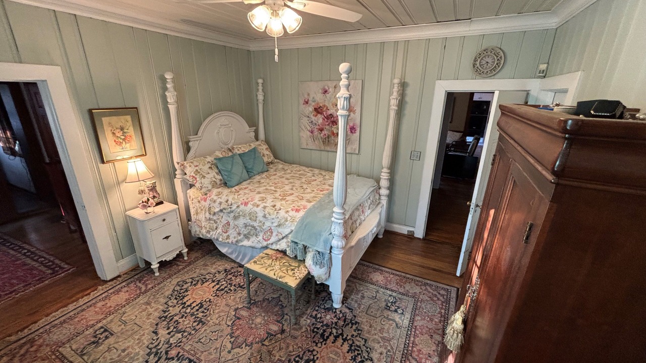 Photo of Bedroom in Summerville
