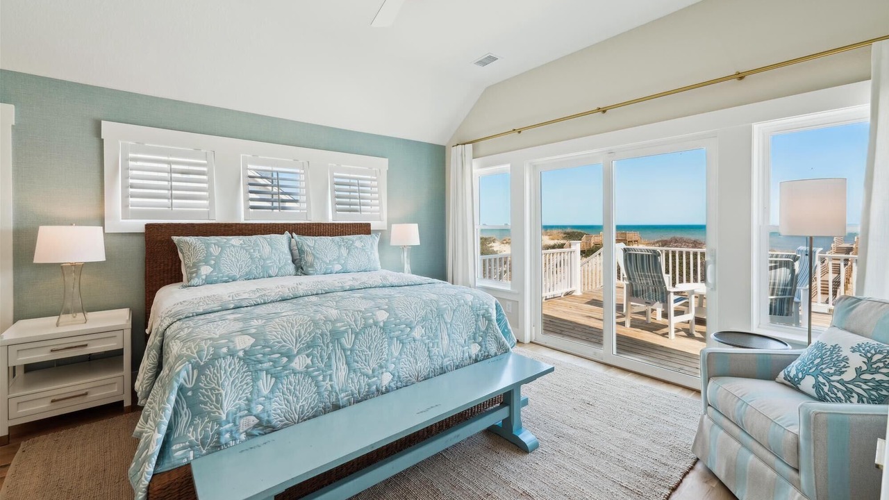 Photo of Bedroom in Colington