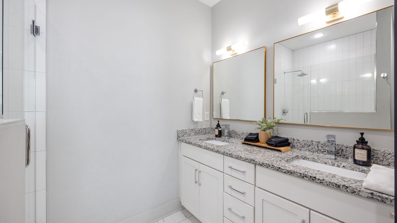 Photo of Bathroom in Talbot's Corner
