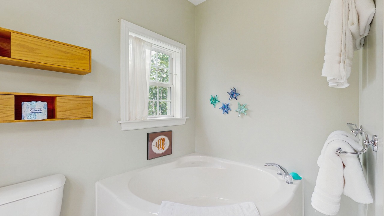 Photo of Bathroom in Arden