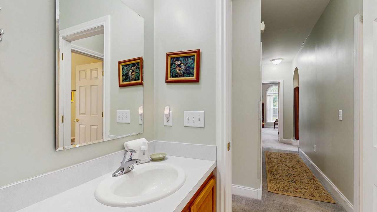 Photo of Bathroom in Arden