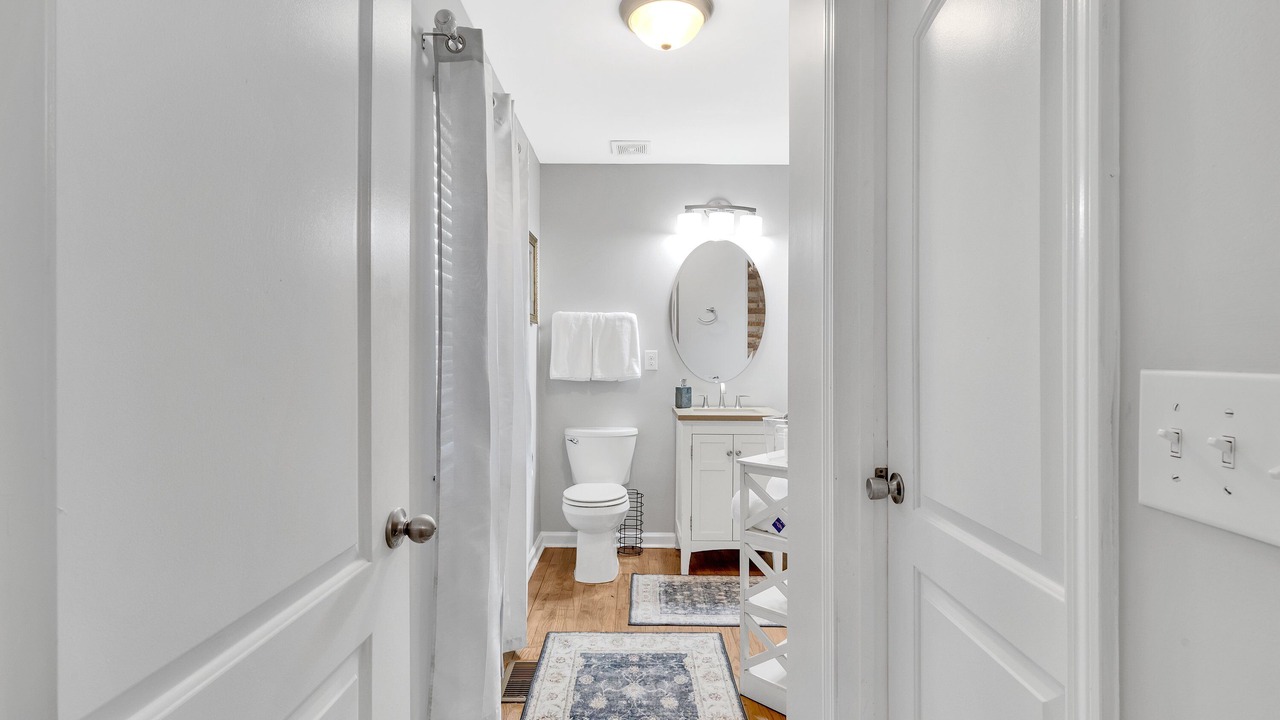 Photo of Bathroom in Lincoln Heights