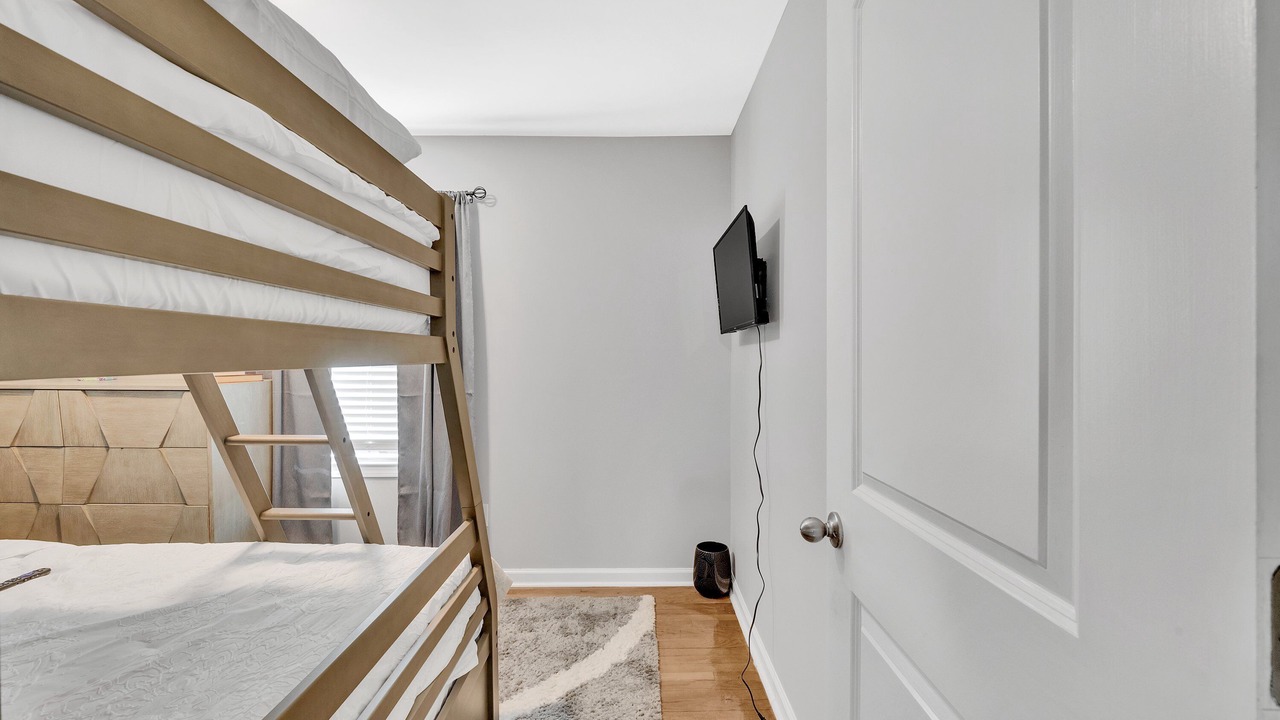 Photo of Bedroom in Lincoln Heights