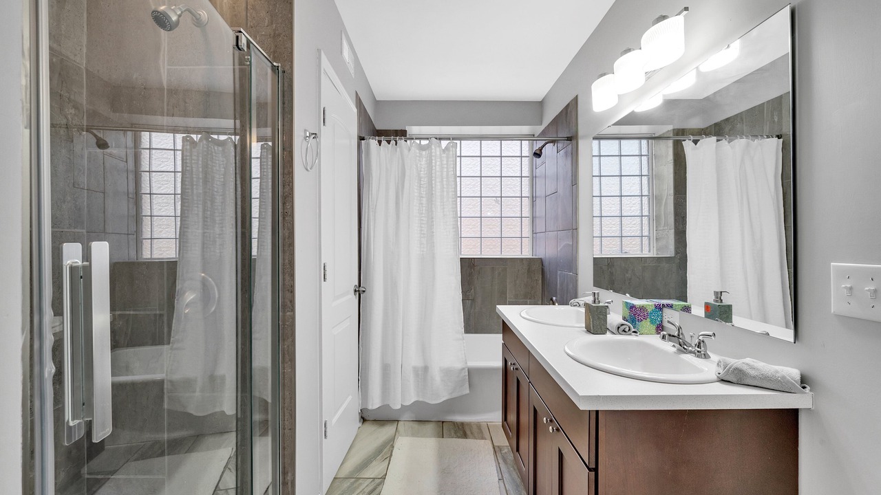 Photo of Bathroom in Lincoln Heights