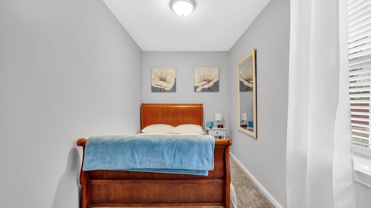 Photo of Bedroom in Lincoln Heights