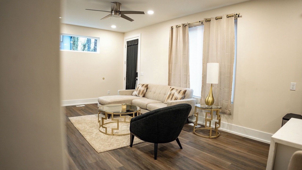 Photo of Livingroom in Hayes