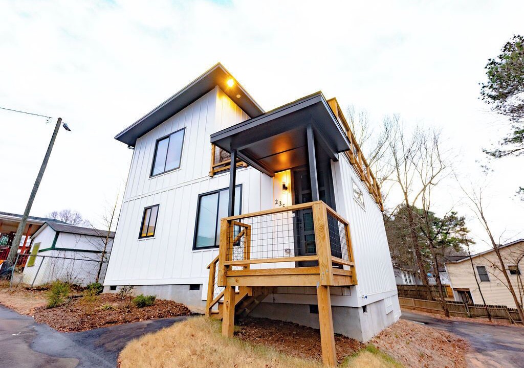 Photo of Outdoor in Hayes