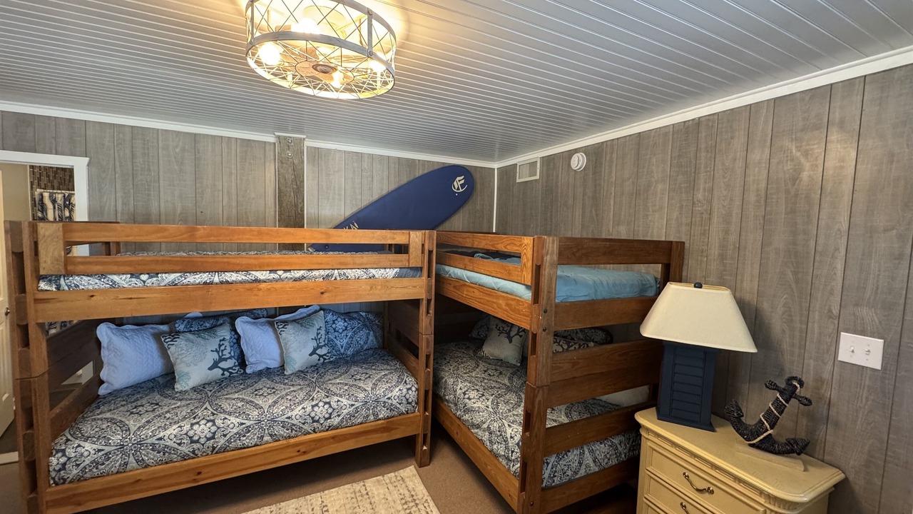 Photo of Bedroom in Carova Beach