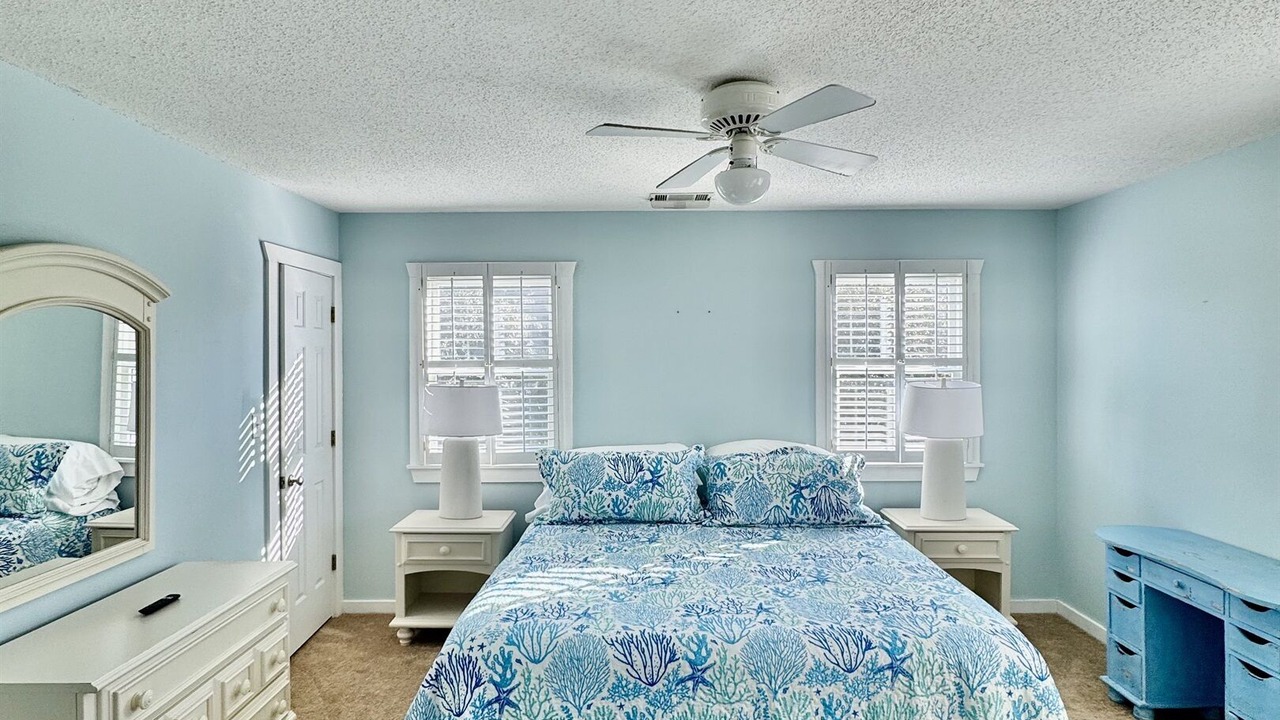 Photo of Bedroom in Carova Beach